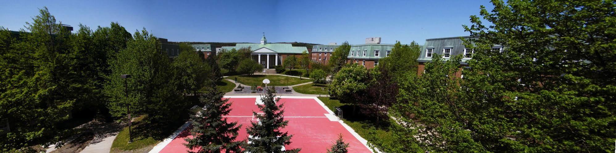 Memorial University St. John's Bagian luar foto