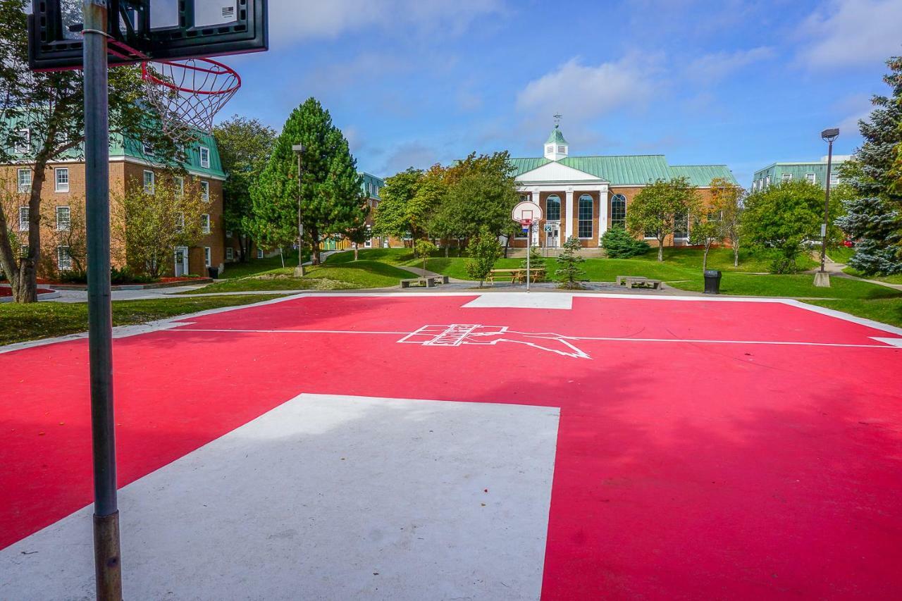 Memorial University St. John's Bagian luar foto